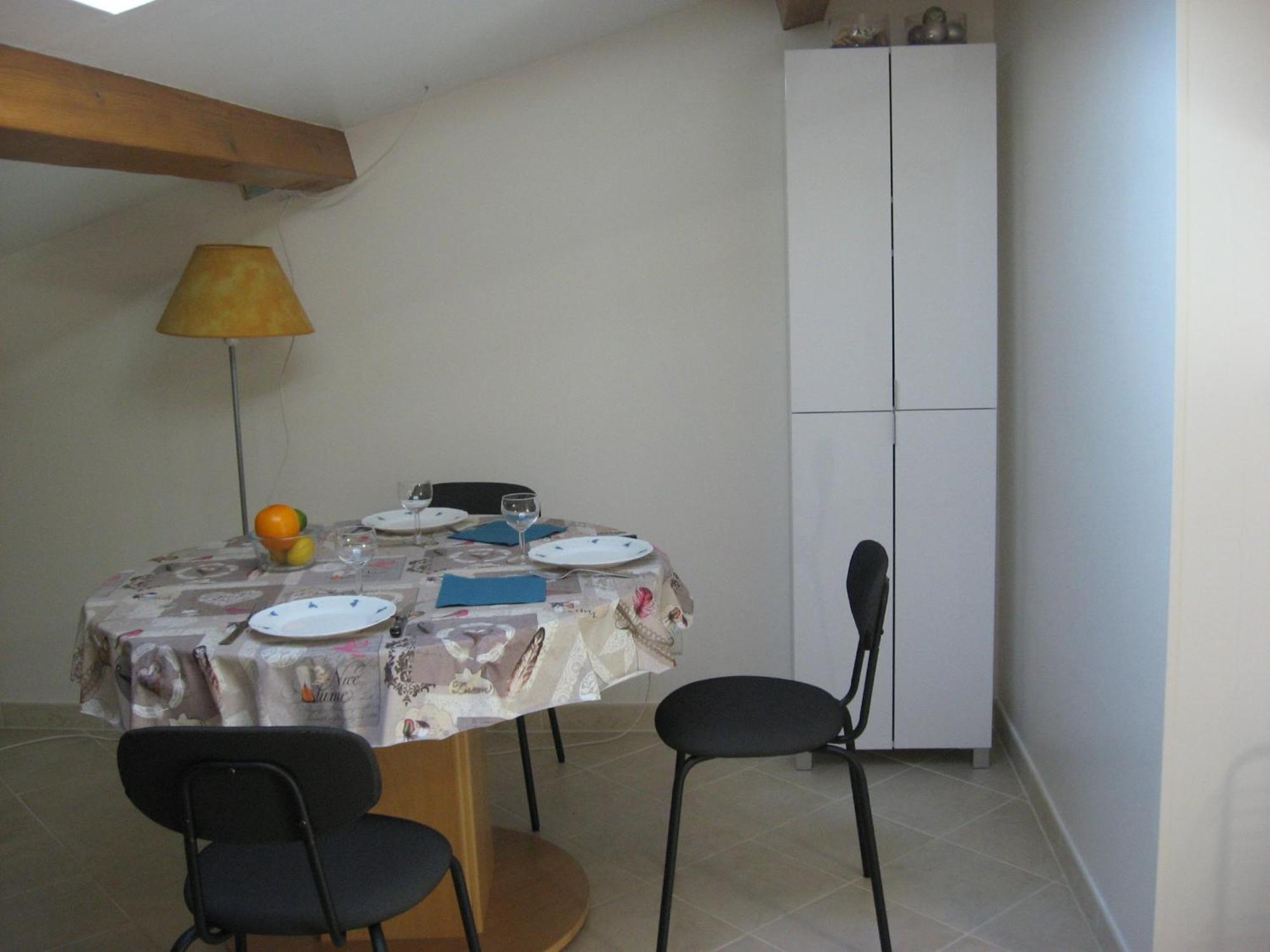T 2 Avec Velux Sous Les Combes De 34 M2 Appartement La Londe-les-Maures Buitenkant foto