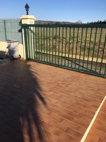 T 2 Avec Velux Sous Les Combes De 34 M2 Appartement La Londe-les-Maures Buitenkant foto
