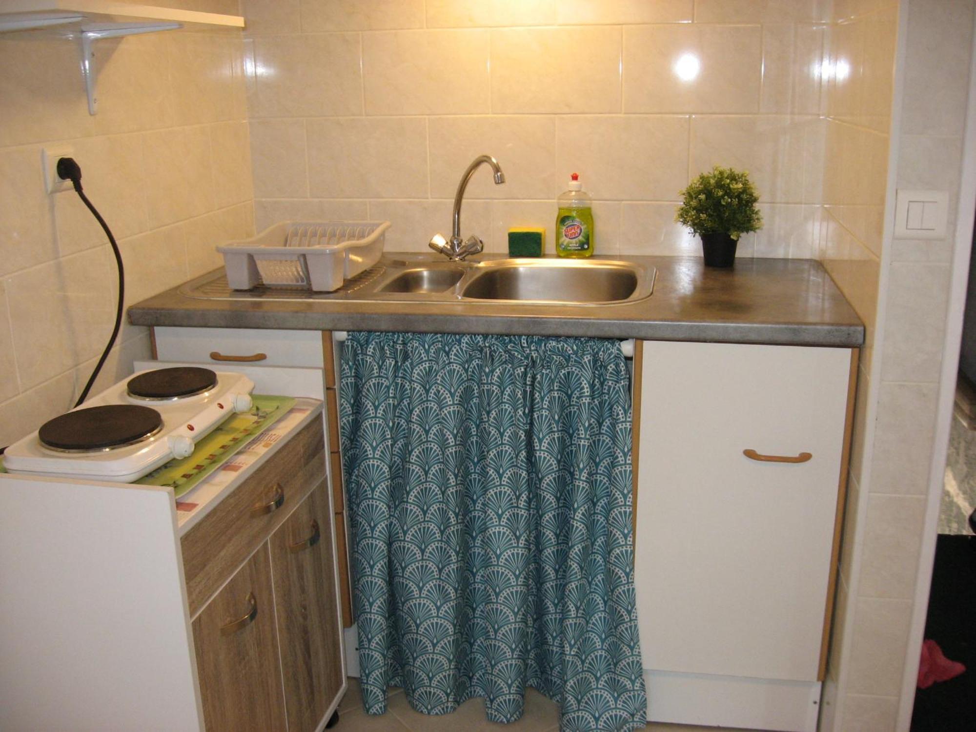 T 2 Avec Velux Sous Les Combes De 34 M2 Appartement La Londe-les-Maures Buitenkant foto